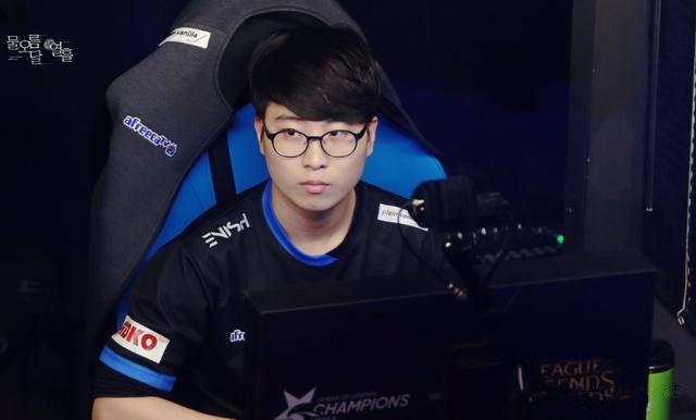 的领导作用 的领导作用