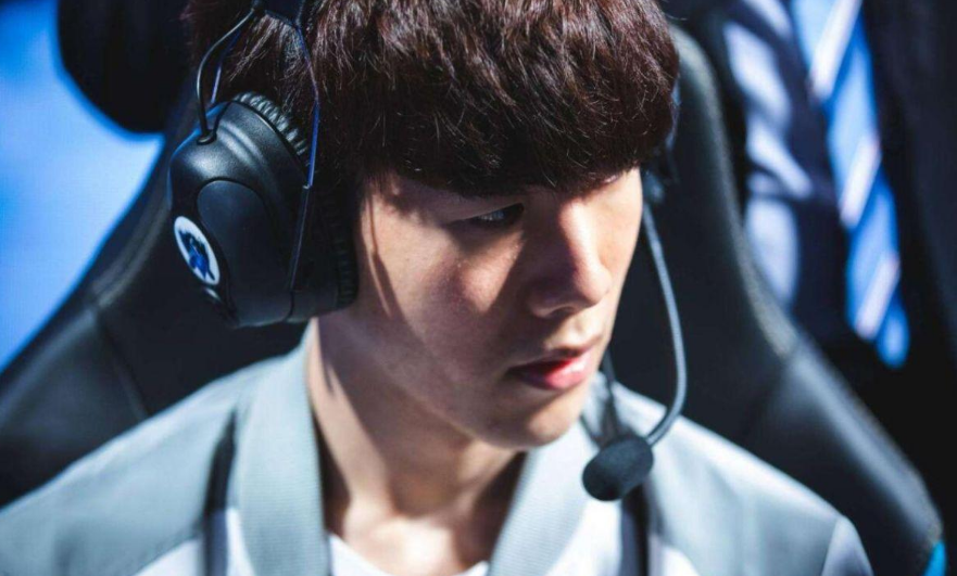 冯天薇的情 冯天薇的情